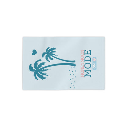 🏖️ Honeymoon Mode Premium-Strandtuch – Türkis