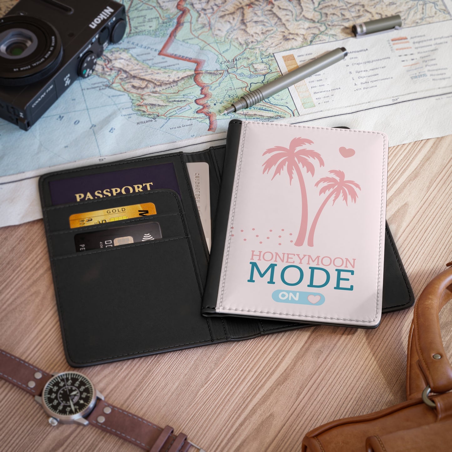 🛂 Honeymoon Mode Reisepasshülle – Rosa