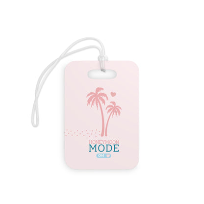 🏷️ Honeymoon Mode Kofferanhänger – Kunststoff | Rosa
